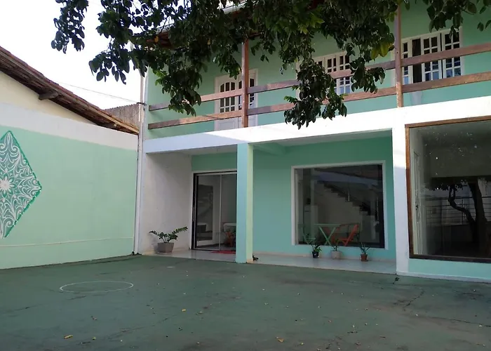 Pousada & Hostel Do Tche